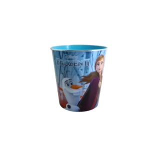 A plastic cup with a 5L Character Bin on it.